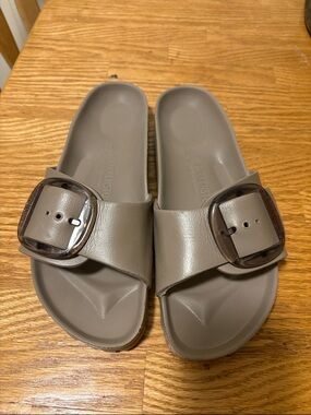 Birkenstock Slide Sandal